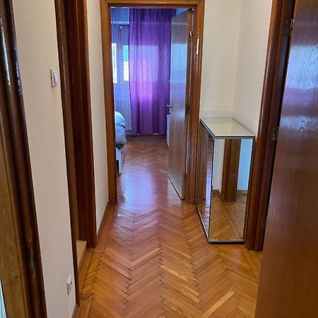 Romana 100 Sqm Deluxe Apartament Bukarest Exteriör bild
