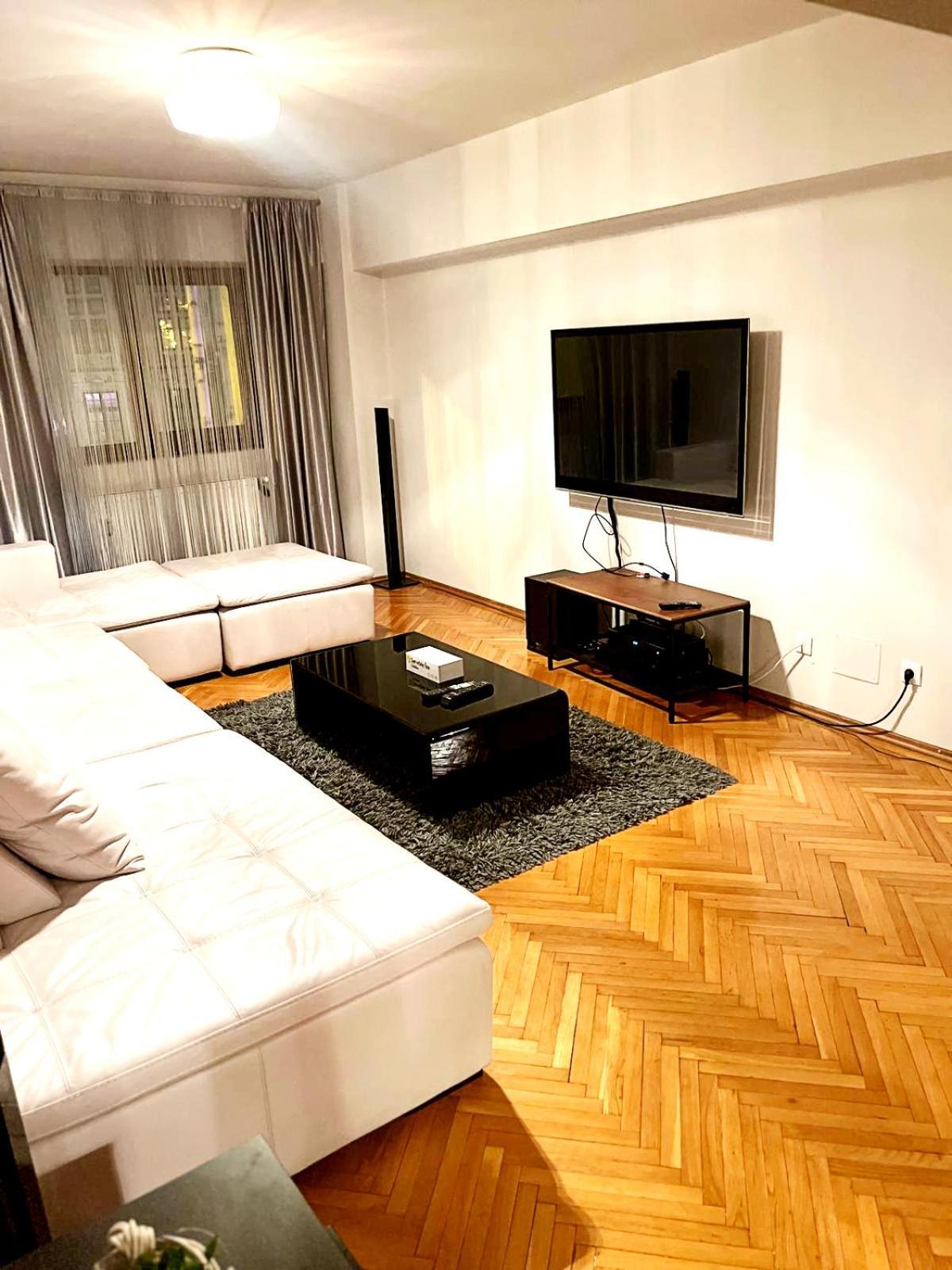Romana 100 Sqm Deluxe Apartament Bukarest Exteriör bild
